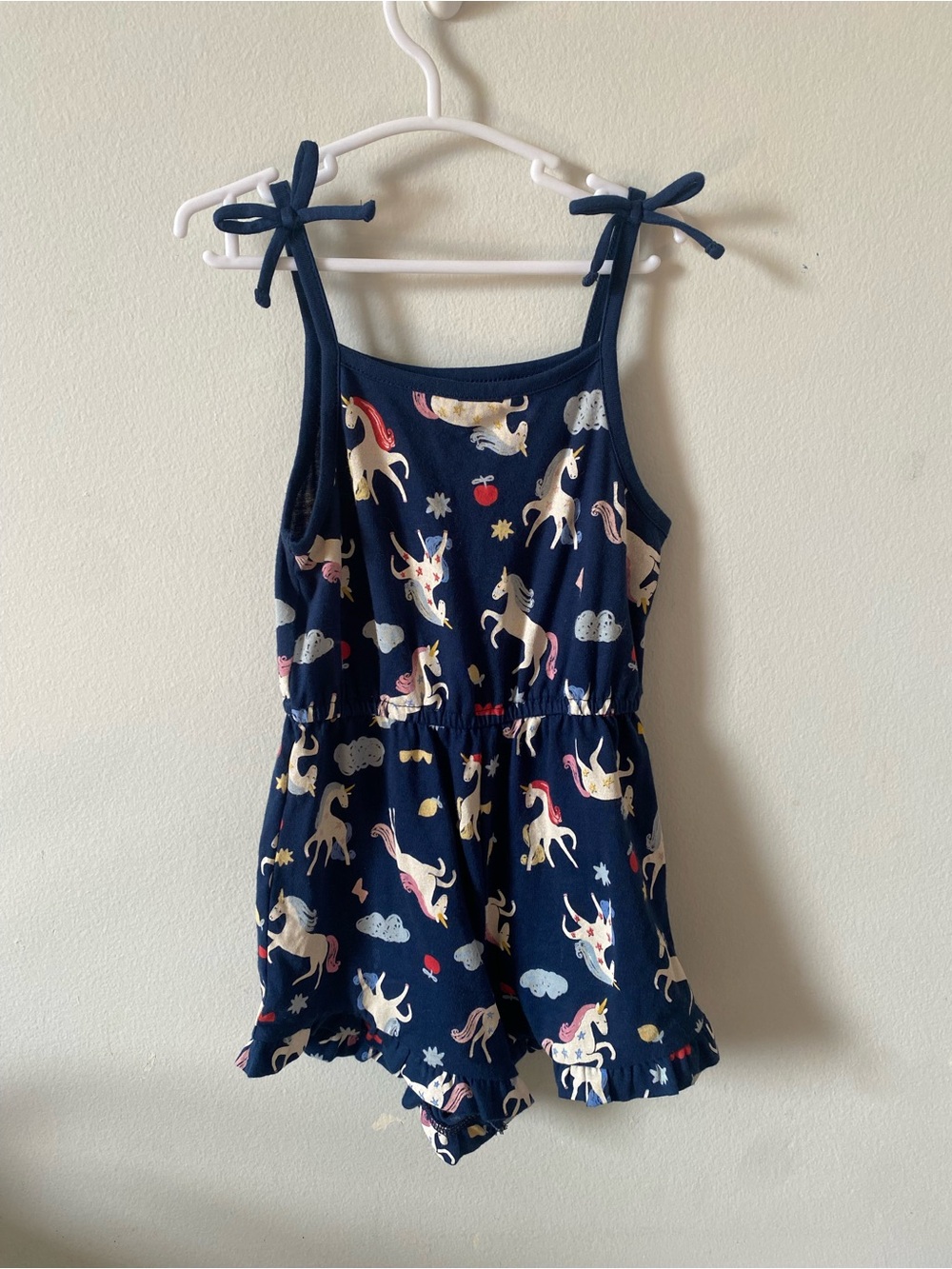 Old Navy 2T Bundle of 3 Rompers and Dress